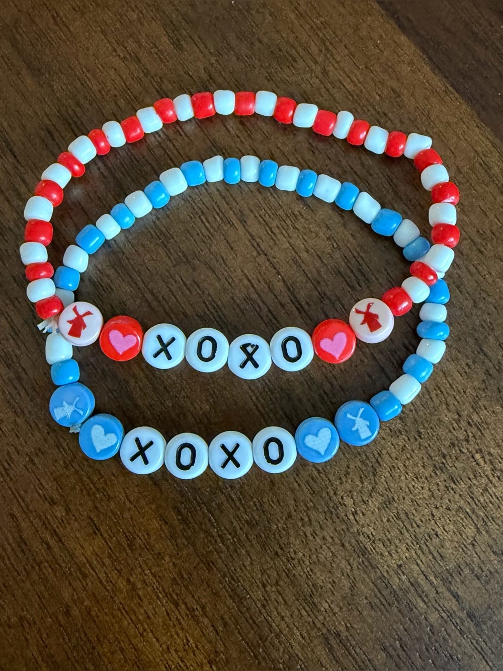 Dutch Brothers Coffee 2 piece Valentine’s Day Bracelet Set
